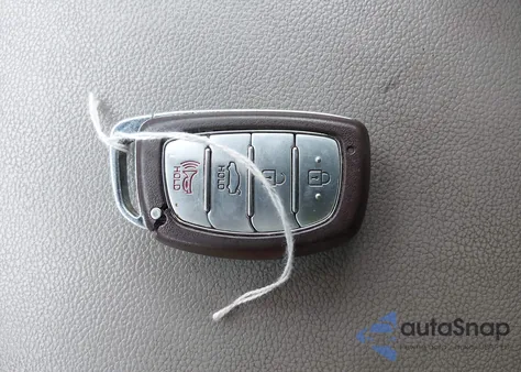 2018 Hyundai Elantra Value Edition из США, поврежденный, VIN 5NPD84LF4JH312571